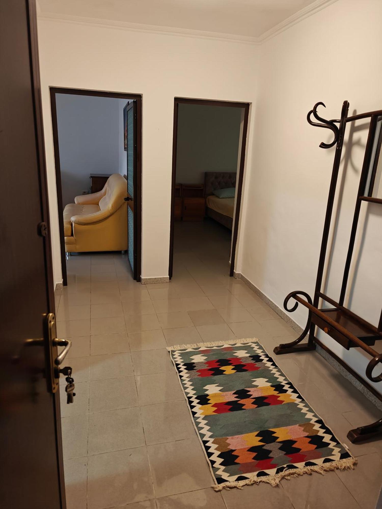 Apartamento Leti's Flat 5 Min From Bllok And From Tirana